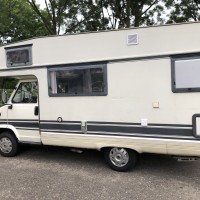 Burstner campers 280G52 KAMPEERAUTO uit 1990 Foto #1