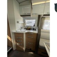 Adria Matrix Plus 670 DC uit 2022 Foto #6