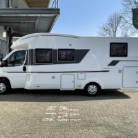 Adria Matrix Plus 670 DC uit 2022 Foto #12