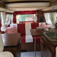 Volkswagen campers T2B Westfalia uit 1975 Foto #4