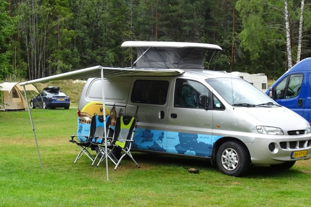 Hyundai buscampers H200 uit 2000