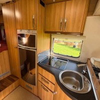 Hymer T 614 CL 2X2 uit 2011 Foto #7