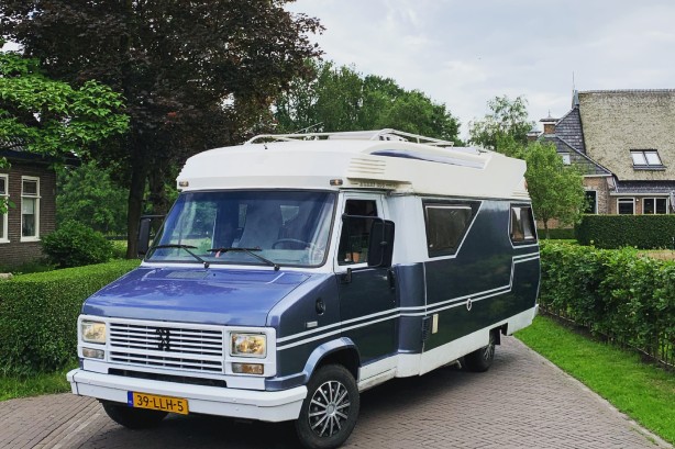 Peugeot campers J 5 uit 1987