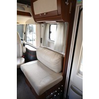 Hymer B 694 SL Schotel Zonnepaneel Dwarsbed Hefbed Foto #9
