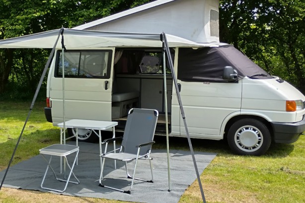 Volkswagen campers KOMBI D 45KW KAMPEERWAGEN uit 1992