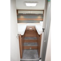 Dethleffs Trend T7057 EB Hefbed Enk.bedden Luifel Zonnepanee Foto #40