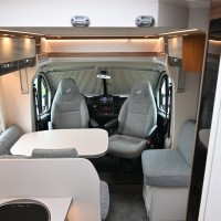 Dethleffs Trend T7057 EB Hefbed Enk.bedden Luifel Zonnepanee Foto #7