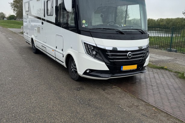 Niesmann+Bischoff campers ARTO 79F uit 2016
