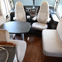 Hymer B 654 SL incl Luifel Schotel LM Velgen Trekhaak Etc. Foto #6