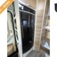 Adria Matrix Platinum 670 SC uit 2018 Foto #8