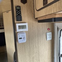 Mercedes campers L608D uit 1976 Foto #6