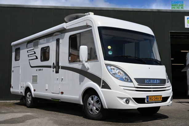 Hymer Exsis-I 588 enkele bedden schotel luifel zonnepaneel