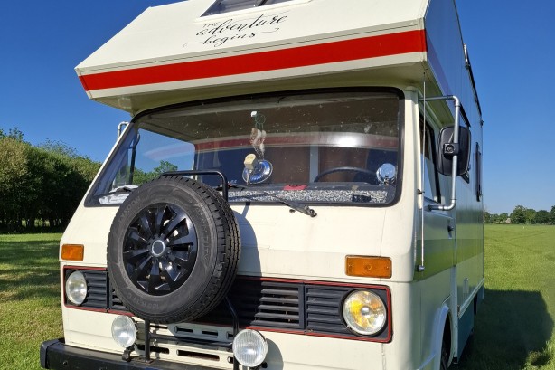 Volkswagen campers LT 28 KAMPEERAUTO uit 1977