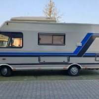 RMB campers Silver op Mercedes uit 1990 Foto #1