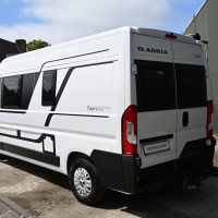 Adria Twin Plus Family 600 SP Luifel Zonnepaneel Dubbel bed Foto #3