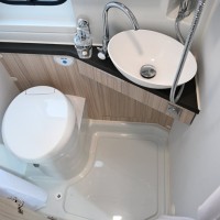 Adria Twin Plus Family 600 SP Luifel Zonnepaneel Dubbel bed Foto #80