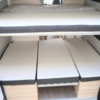 Adria Twin Plus Family 600 SP Luifel Zonnepaneel Dubbel bed Foto #84