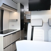 Adria Twin Plus Family 600 SP Luifel Zonnepaneel Dubbel bed Foto #134