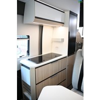 Adria Twin Plus Family 600 SP Luifel Zonnepaneel Dubbel bed Foto #143