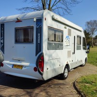 Knaus campers R04 uit 2004 Foto #9