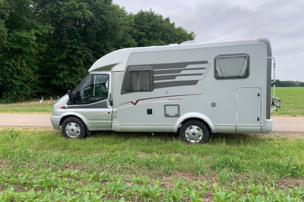 Hymer HV 512 uit 2011