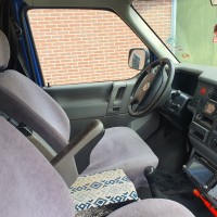 Volkswagen campers T4 2.5 TDI Buscamper | CRUISECONTROL | 6 persoons op kenteken uit 2000 Foto #3