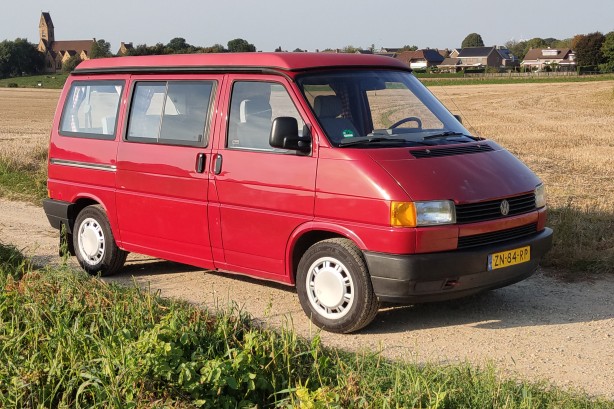 Volkswagen campers KAMPEERAUTO I B 62 KW U9 uit 1991