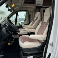 Laika Kosmo 212 140PK Euro6 Queensbed Luifel Bearlock Nieuwstaat Foto #2