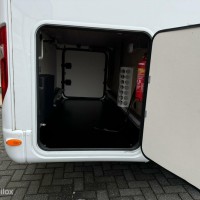 Laika Kosmo 212 140PK Euro6 Queensbed Luifel Bearlock Nieuwstaat Foto #3