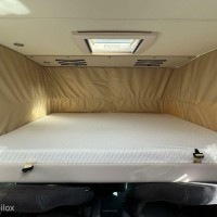 Knaus 650 MEG Platinum Automaat Enkele Bedden Zonnepaneel Luifel Foto #1
