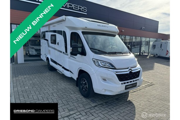 Hobby V65 GE Optima Ontour 165PK Enkele Bedden Zonnepanelen Luifel Schotel