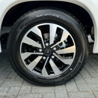 Knaus 700MEG Live I 9T-Automaat Enkele Bedden Hefbed Alde Trekhaak Foto #3
