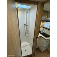 Rapido 855F Automaat Enkele Bedden Hefbed 2X Airco Zonnepaneel Foto #31