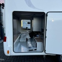 Rapido 855F Automaat Enkele Bedden Hefbed 2X Airco Zonnepaneel Foto #4