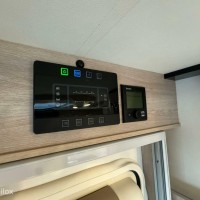 Rapido 855F Automaat Enkele Bedden Hefbed 2X Airco Zonnepaneel Foto #12