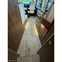 Hymer B580 MC Automaat Enkele Bedden Hefbed XXL Garage Silverline Foto #1