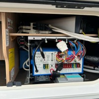Hymer MLT 620 V6 Automaat Enkele Bedden 2X Airco Zonnepanelen Luifel Foto #17