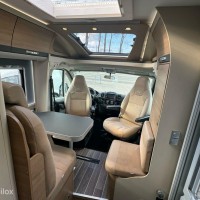 Adria Compact SCS Slide Out Queensbed Luifel Fietsenrek Bearlock Foto #21