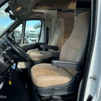 Adria Compact SCS Slide Out Queensbed Luifel Fietsenrek Bearlock Foto #5
