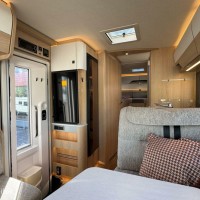 Hymer B680 MC Automaat Enkele Bedden Levelsysteem Geen hefbed Foto #32