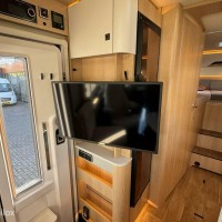 Hymer B680 MC Automaat Enkele Bedden Levelsysteem Geen hefbed Foto #34
