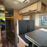 Weinsberg 700MEG CaraCore 9T-Automaat Enkele Bedden Hefbed Luifel Fietsenrek Foto #25