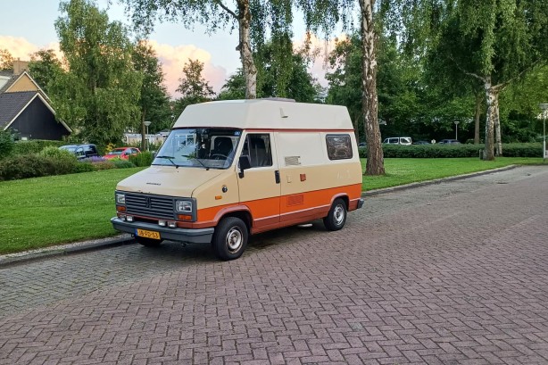 Peugeot campers J5 1400 280B52 KAMPEERAUTO uit 1989