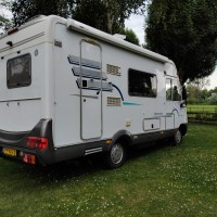 Hymer B584 uit 2000 Foto #3
