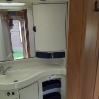 Hymer B584 uit 2000 Foto #5