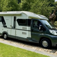 Knaus campers R22 uit 2011 Foto #3