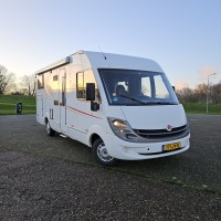 Burstner campers I694 uit 2010 Foto #1
