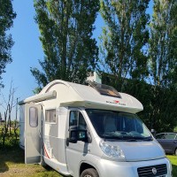 Roller Team campers T-LINE GARAGE uit 2011 Foto #4