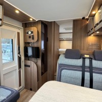 Dethleffs Trend T7057 Queensbed Hefbed Zonnepaneel Luifel Fietsenrek Foto #20