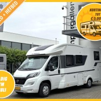 Adria Matrix Plus 670 DC uit 2022 Foto #4